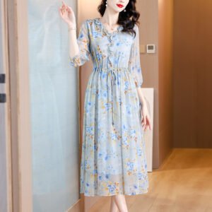 Plus-size Figure-flattering High-end Delicate Floral-print Dress